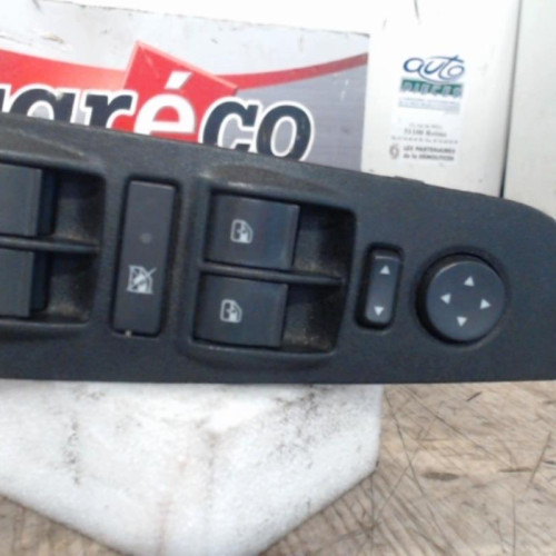 Commande lève-glace porte avant gauche Fiat BRAVO II 1.9 d multijet (2007-2014)