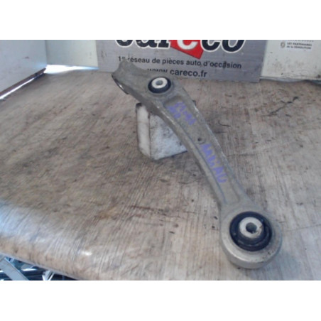Triangle sup avd Audi A4 B8 2.0 tfsi (2008-2015)