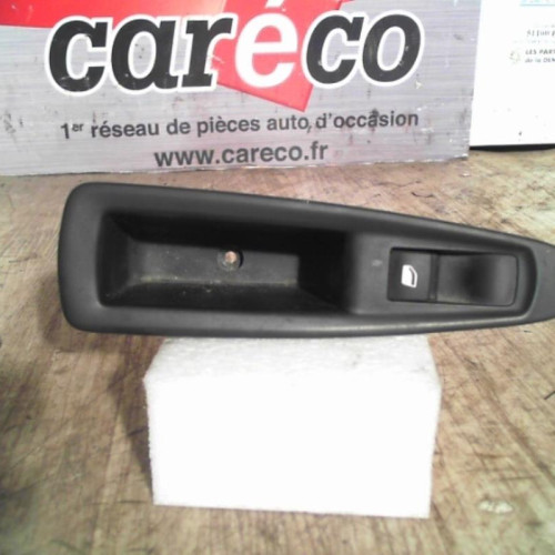 Commande leve-glace porte arrière gauche Citroën C4 I 1.6 hdi (2004-2011)