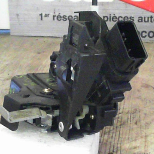 Serrure porte ard Ford FOCUS II 1.6 tdci (2004-2012)