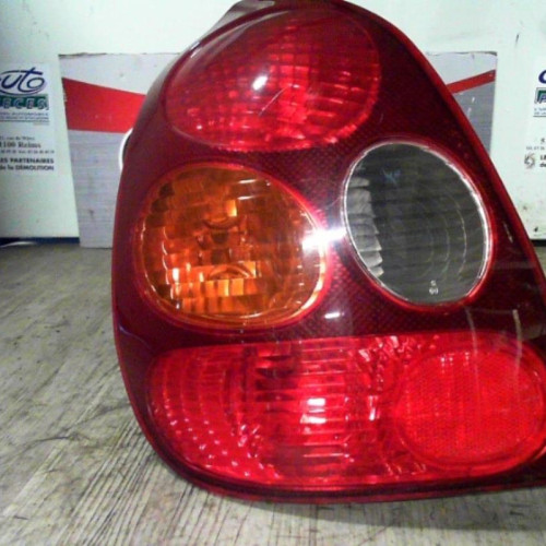 Feu arrière gauche Toyota COROLLA Liftback 2.0 d (1997-2000)
