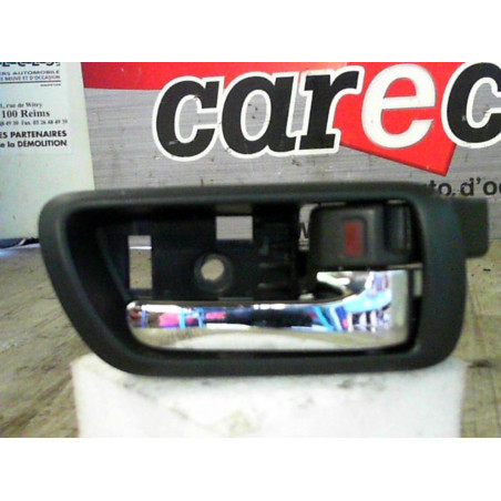 Poignee int porte avd Toyota COROLLA Verso 2.0 d-4d (2004-2009)