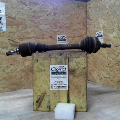 Transmission avant gauche Peugeot 406 Coupé 2.0 16v (1997-2004)