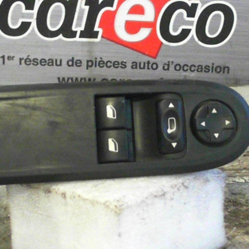 Commande lève-glace porte avant gauche PEUGEOT 308 1  308 1 PHASE 1