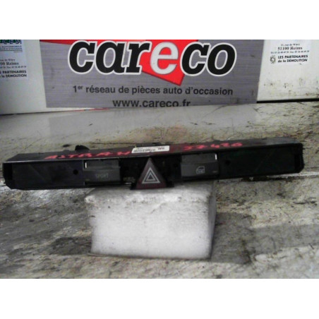 Bouton de warning Opel ASTRA H 1.9 cdti (2004-2010)