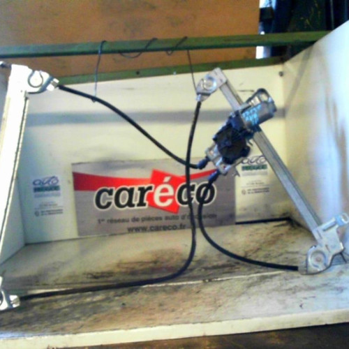 Mecanisme  moteur lève-glace avant droit Citroën C3 Pluriel 1.4 hdi (2004) 2 portes