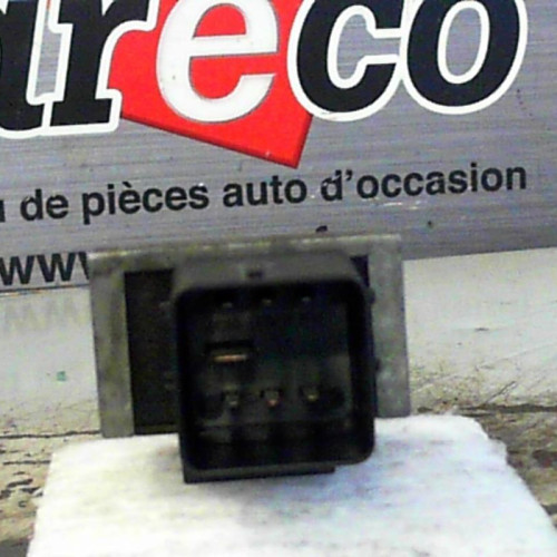 Boitier de préchauffage Peugeot 206 3-5 portes 1.4 hdi eco 70 (2001-2009) 5 portes