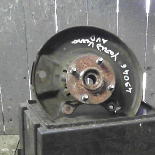 Pivot avd Toyota YARIS VERSO 1.4 d-4d (2000-2005)