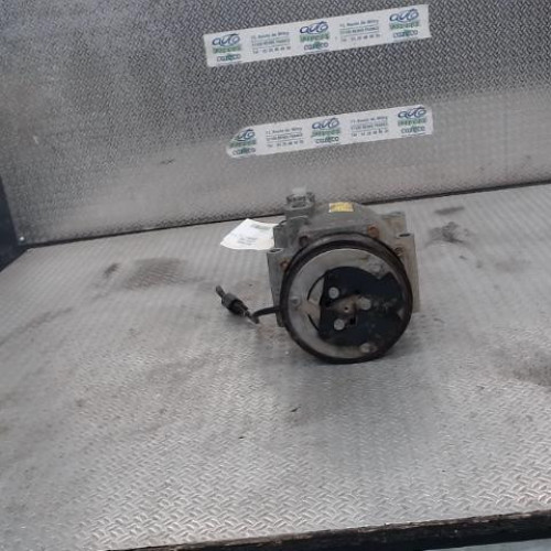 Compresseur air conditionne Ford FIESTA VI 1.4 tdci (2010-2012) 3 portes