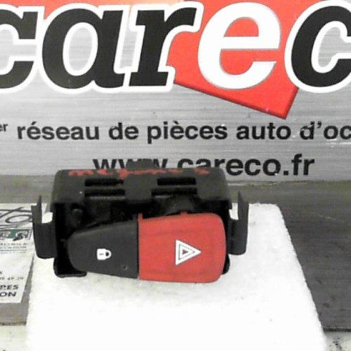 Bouton de warning Renault MEGANE III 3-5 portes 1.5 dci (2009) 5 portes