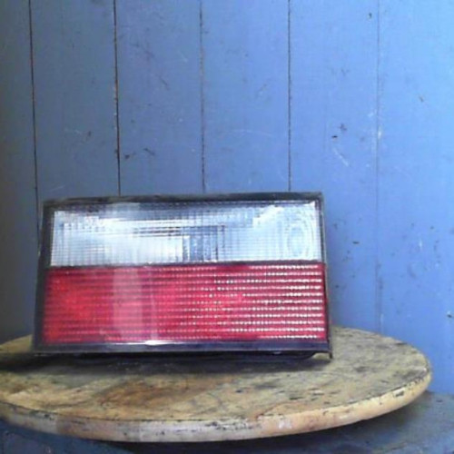 Feu arrière intérieur droit Citroën XANTIA 2.1 turbo d 12v (1995-1999)