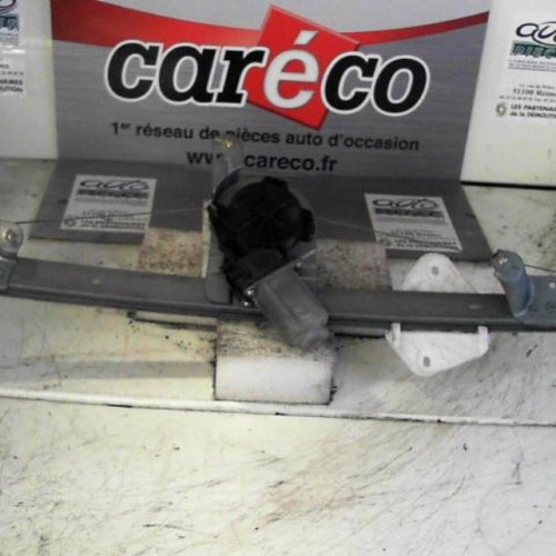 Mecanisme  moteur lève-glace avant droit Dacia LOGAN 1.5 dci (2006-2012)