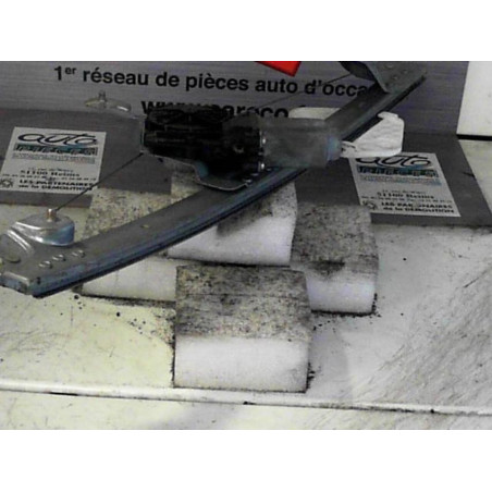 Mecanisme  moteur lève-glace avant droit Dacia LOGAN 1.5 dci (2006-2012)
