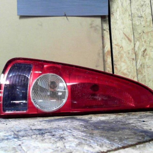 Feu arrière gauche Renault ESPACE IV 2.2 dci (2002-2006)