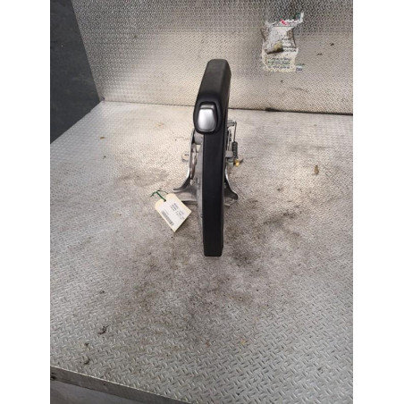 Levier frein a main Renault MEGANE IV 3-5 portes 1.5 dci 110 (2015)