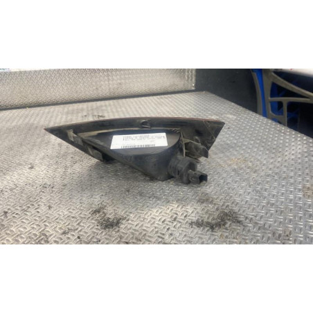 Feu brouillard central arrière Ford FOCUS II 1.6 tdci (2004-2012)