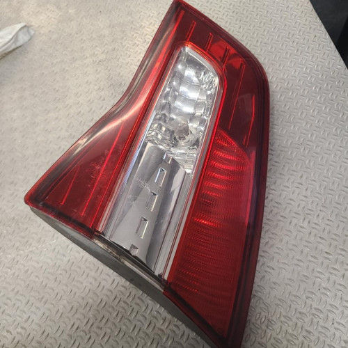 Feu arrière intérieur droit Renault KOLEOS I 2.0 dci 4x4 (2008)