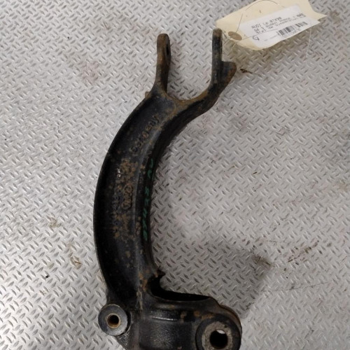 Triangle inf avg Audi A4 B8 Avant 2.0 tdi (2008-2015)