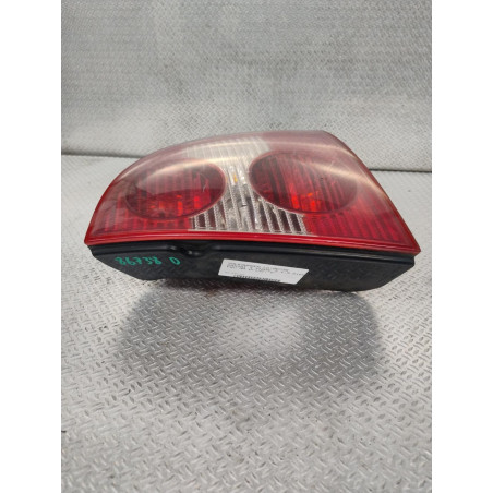 Feu arrière droit Vw PASSAT B5.5 1.9 tdi (2000-2005)