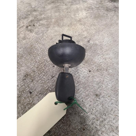 Bouchon reservoir a carburant Dacia DOKKER Monospace 1.5 dci (2012)