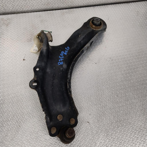 Triangle inf avg Renault KANGOO - GRAND KANGOO II 1.5 dci (2008)