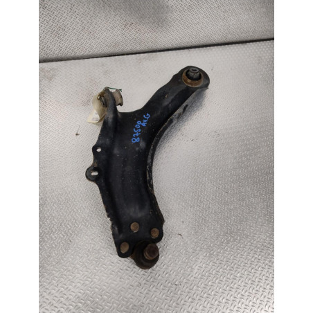 Triangle inf avg Renault KANGOO - GRAND KANGOO II 1.5 dci (2008)