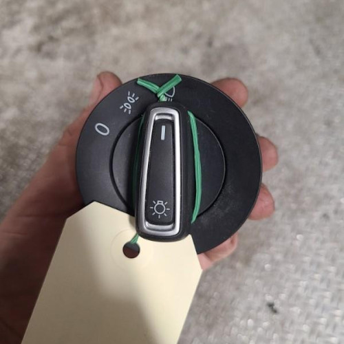Interrupteur commande de phares Vw POLO V 1.0 (2014)