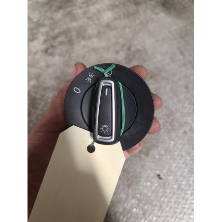 Interrupteur commande de phares Vw POLO V 1.0 (2014)