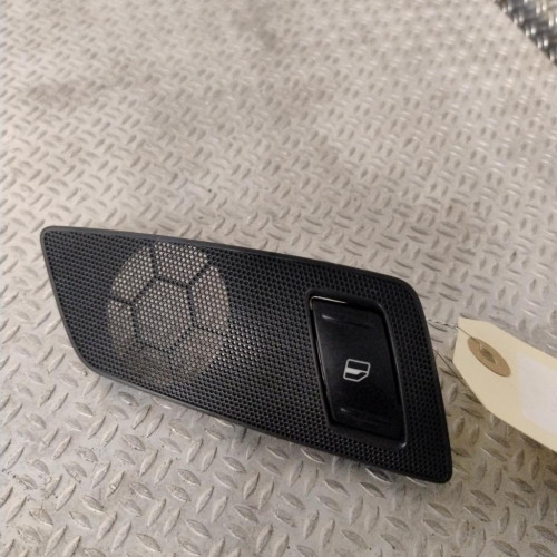 Commande lève-glace porte avant droite Skoda OCTAVIA II 1.6 tdi (2009-2013)