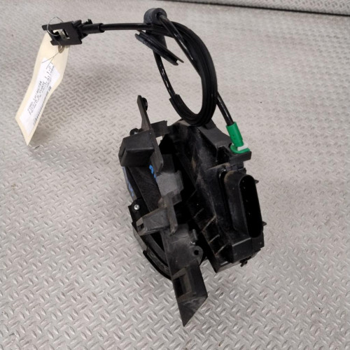 Serrure porte ard Ford FIESTA VI 1.25 (2008-2017) 5 portes
