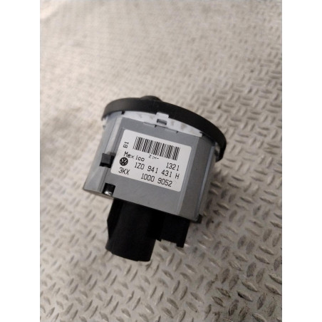 Interrupteur commande de phares Skoda OCTAVIA II 1.6 tdi (2009-2013)