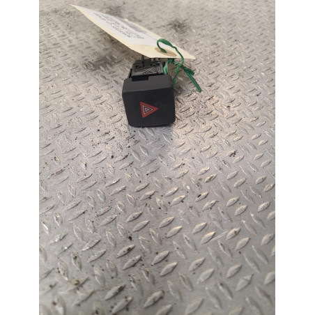 Bouton de warning MERCEDES CITAN 1 415  CITAN 1 415