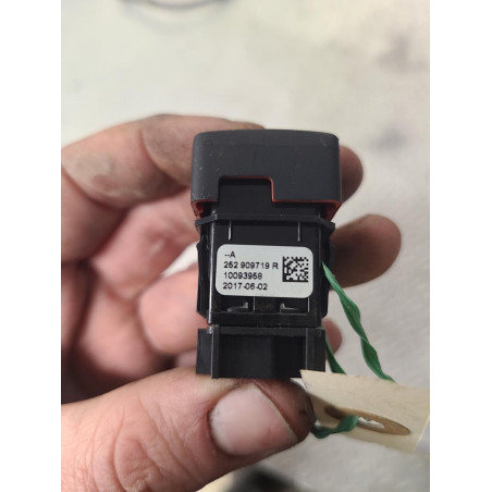 Bouton de warning MERCEDES CITAN 1 415  CITAN 1 415