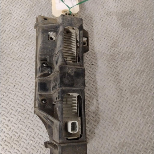 Feux position g Toyota AYGO 1.0 (2014)