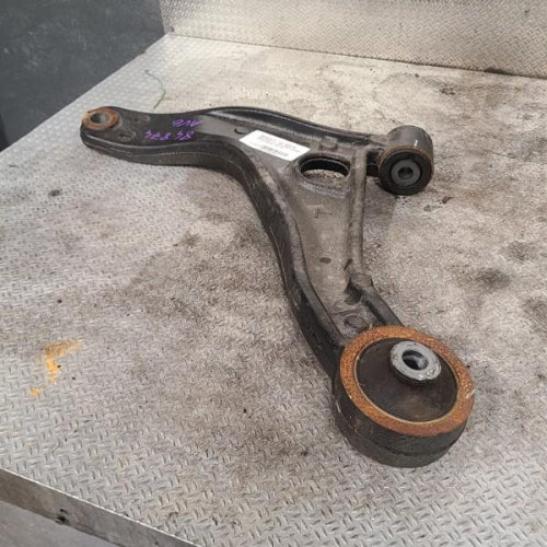 Triangle inf avg RENAULT MASTER 3  MASTER 3