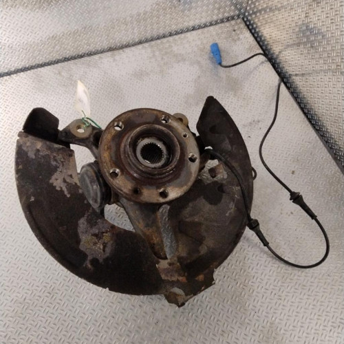 Pivot avg Citroën C5 III Break 1.6 hdi 115 (2012)