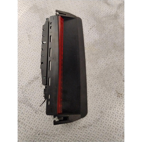 Feux stop supplementaire Vw PASSAT CC B6 2.0 tdi (2008-2012)