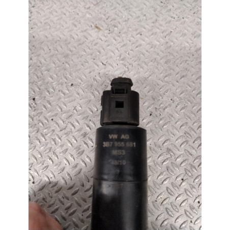 Pompe laves phares Vw PASSAT CC B6 2.0 tdi (2008-2012)