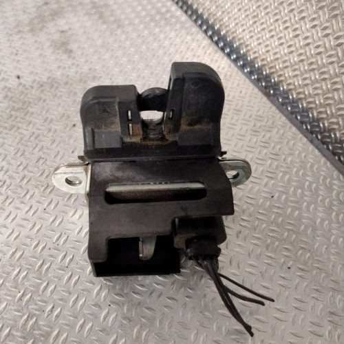 Moteur electrique de hayon-coffre Vw PASSAT B6 Variant 3.2 fsi 4motion (2005-2010)