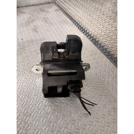 Moteur electrique de hayon-coffre Vw PASSAT B6 Variant 3.2 fsi 4motion (2005-2010)
