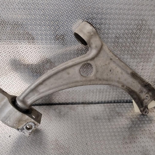 Triangle inf avd Vw PASSAT B6 Variant 3.2 fsi 4motion (2005-2010)
