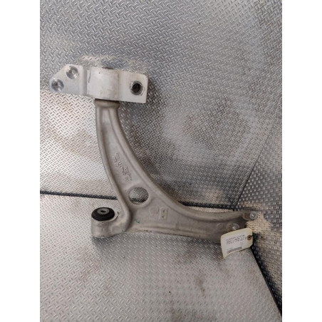 Triangle inf avd Vw PASSAT B6 Variant 3.2 fsi 4motion (2005-2010)