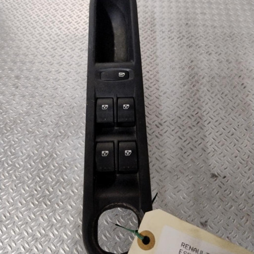 Commande lève-glace porte avant gauche Renault ESPACE IV 2.0 dci (2006) 5 portes