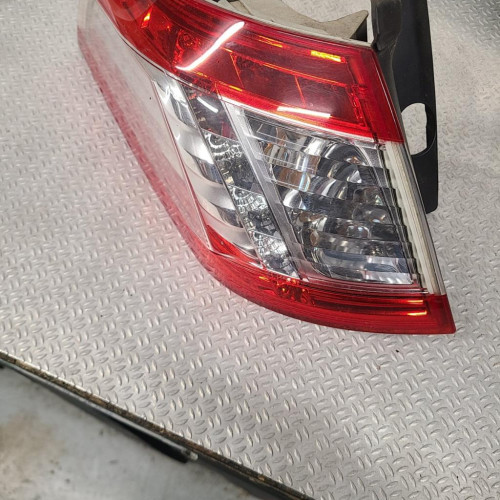 Feu arrière gauche Peugeot 508 SW I 1.6 hdi (2010-2018)