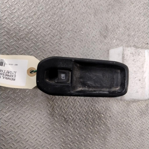Commande lève-glace porte avant droite Renault EXPRESS Camionnette-Monospace 1.3 tce 100 (2021)