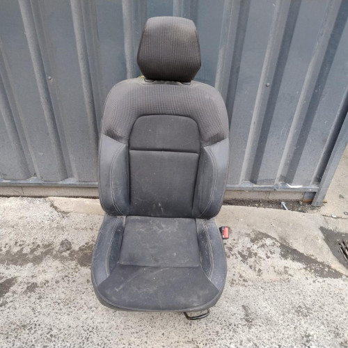 Siège avant droit Renault EXPRESS Camionnette-Monospace 1.3 tce 100 (2021)