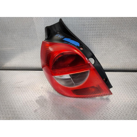 Feu arrière gauche Renault CLIO III 1.5 dci (2005-2012) 5 portes