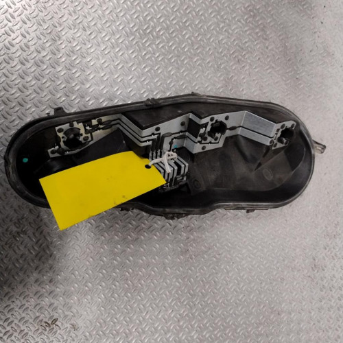 Platine feu ard Peugeot 107 1.0 (2005-2014) 3 portes