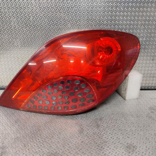 Feu arrière droit Peugeot 207 - 207 1.4 hdi (2006-2015) 5 portes