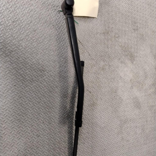 Bras essuie-glace arrière Bmw 1 118 d (2004-2007) 5 portes